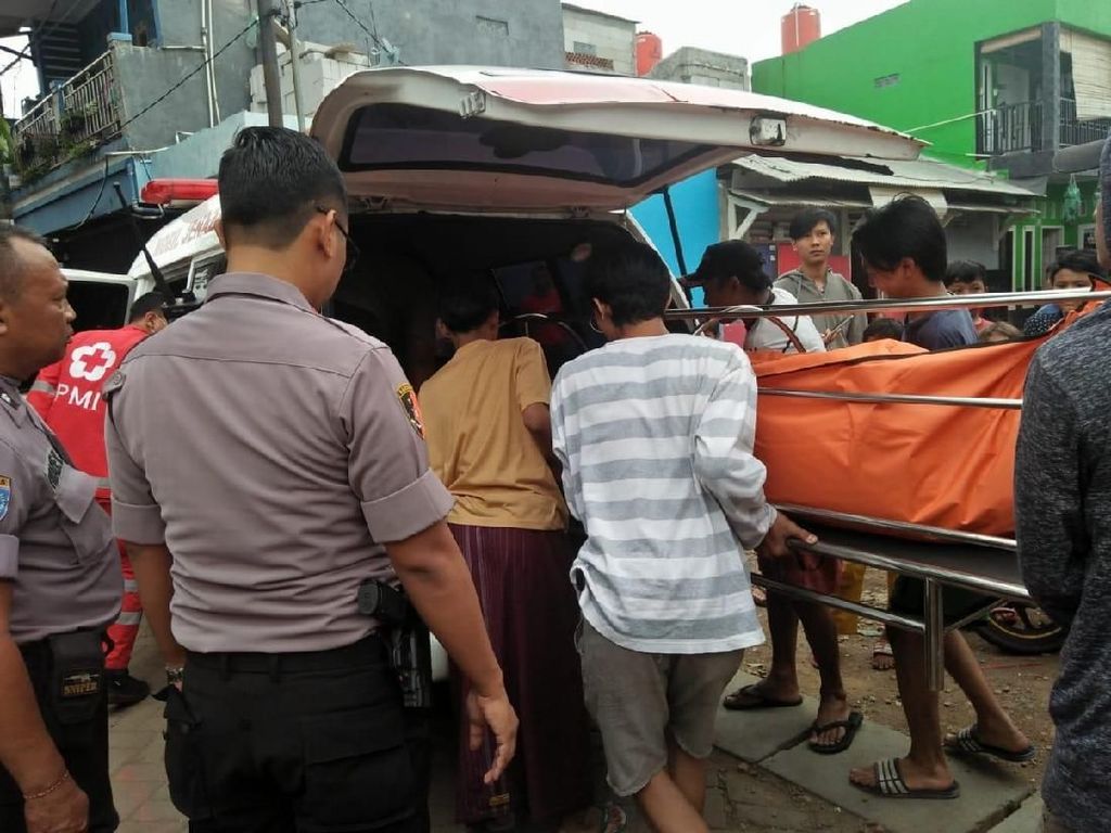 2 Hari Tak Terlihat, Nurjayanti Ditemukan Tewas di Kontrakan 2 Hari Tak Terlihat, Nurjayanti Ditemukan Tewas di Kontrakan