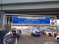 Mobil Pasang Roof Box Buat Long Weekend? Awas Nyangkut di Pintu Tol