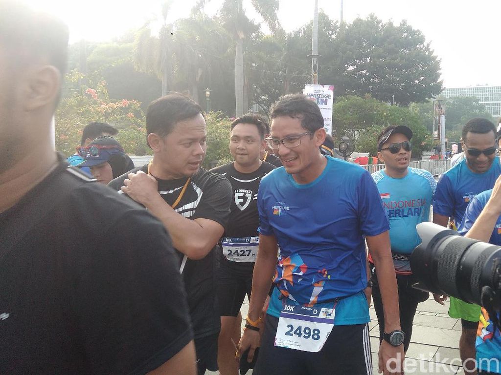 Tips Sehat Sandiaga Uno: Hidup Balance, Jangan Stres-stres Tips Sehat Sandiaga Uno: Hidup Balance, Jangan Stres-stres