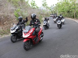 Awas Blong di Turunan! Begini Cara Ngerem Motor Matic yang Benar