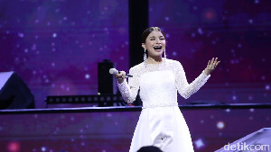 Ini Dia 6 Artis Pebisnis Karaoke di Indonesia