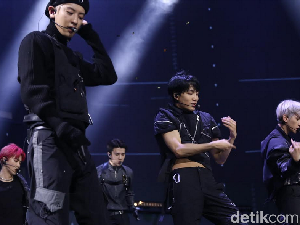 Galau Bareng EXO Lewat Smile on My Face di HUT Transmedia