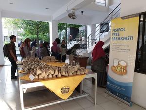 Alasan Fisipol UGM Beri Sarapan: Banyak Mahasiswa Pingsan Saat Ujian Alasan Fisipol UGM Beri Sarapan: Banyak Mahasiswa Pingsan Saat Ujian