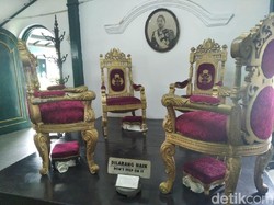 Meja Peninggalan Sultan HB VIII Dirusak Turis, Keraton Berlapang Hati
