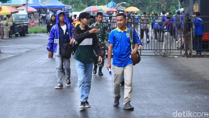 Jelang Persib Bandung Vs Badak Lampung Fc Jalak Harupat Sepi Penonton