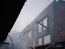 Pabrik Tahu di Bekasi Terbakar Pagi Tadi, Kerugian Rp 500 Juta