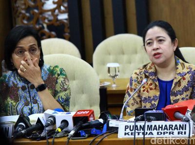Sri Mulyani Rapat Konsultasi dengan Pimpinan DPR
