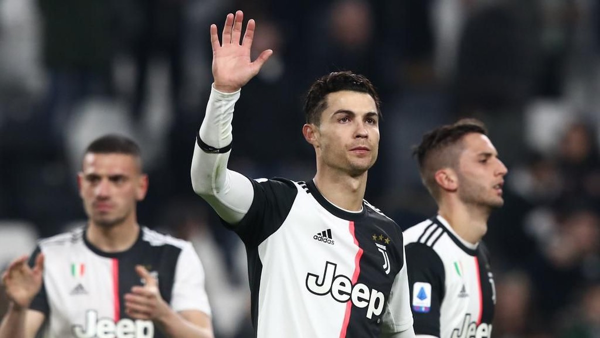 Cristiano Ronaldo berharap Juventus makin percaya diri menghadapi laga berikutnya (Foto: Photo by Isabella BONOTTO / AFP)