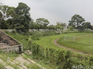 Stadion Sangkuriang Cimahi Kini Bak Arena Berhantu