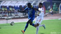 4 Gol tersebut dicetak oleh Ezechiel NDouassel (48, 84), Nick Kuipers (54), dan Esteban Vizcarra (89).