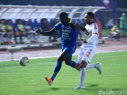 4 Gol tersebut dicetak oleh Ezechiel NDouassel (48, 84), Nick Kuipers (54), dan Esteban Vizcarra (89).