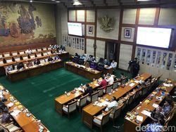 Demokrat Belum Kirim Nama ke Panja Jiwasraya, Komisi VI Masih Menunggu Demokrat Belum Kirim Nama ke Panja Jiwasraya, Komisi VI Masih Menunggu