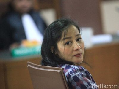 Suap Bupati Rp 60 Juta, Pengusaha Ini Duduk di Kursi Terdakwa