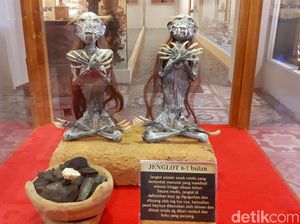 Hiii... Jenglot Hingga Jelangkung Dipamerkan di Museum Ganesya