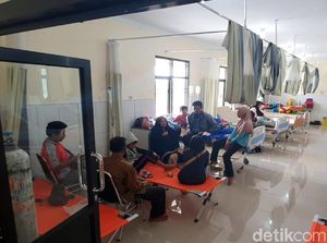 Kemenkes Periksa Makanan Penyebab 125 Warga Sukabumi Keracunan