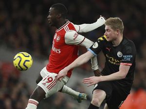 Arsenal Tak Boleh Kasih Napas buat Man City