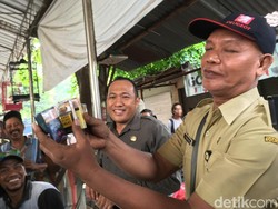 12 Merek Rokok Diduga Ilegal Disita dari Pasar di Kota Mojokerto