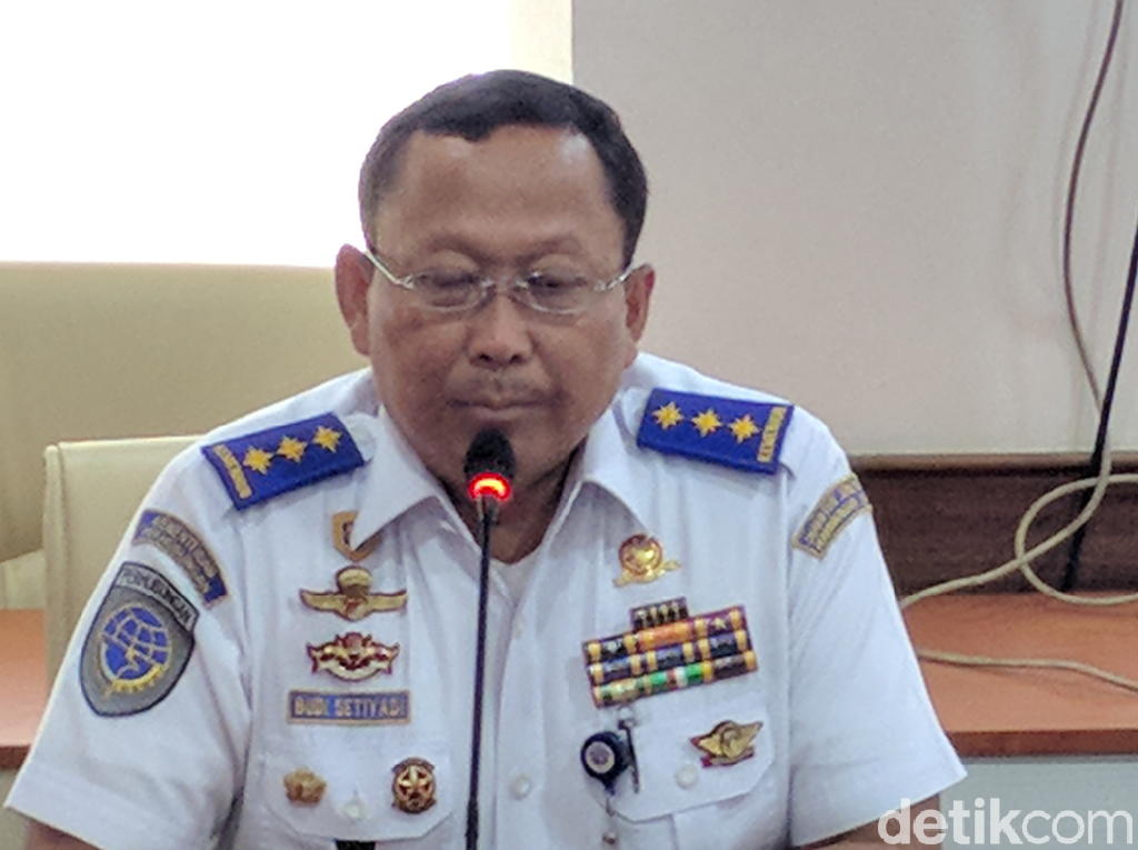 Kemenhub Ungkap Penyebab Banjir Tol Cikampek: Proyek Kereta Cepat Kemenhub Ungkap Penyebab Banjir Tol Cikampek: Proyek Kereta Cepat