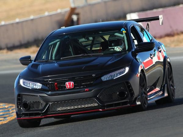 Tampang Honda Type R Versi Balap yang Dijual