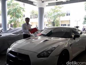Ini Modus Para Pemilik Supercar yang Surat-suratnya Tak Lengkap