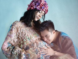 Persiapan Jelang Lahiran, Paula Verhoeven Pergi ke Klinik Kecantikan