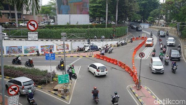 Penerapan Sistem Satu Arah di Terowongan Depan BNI
