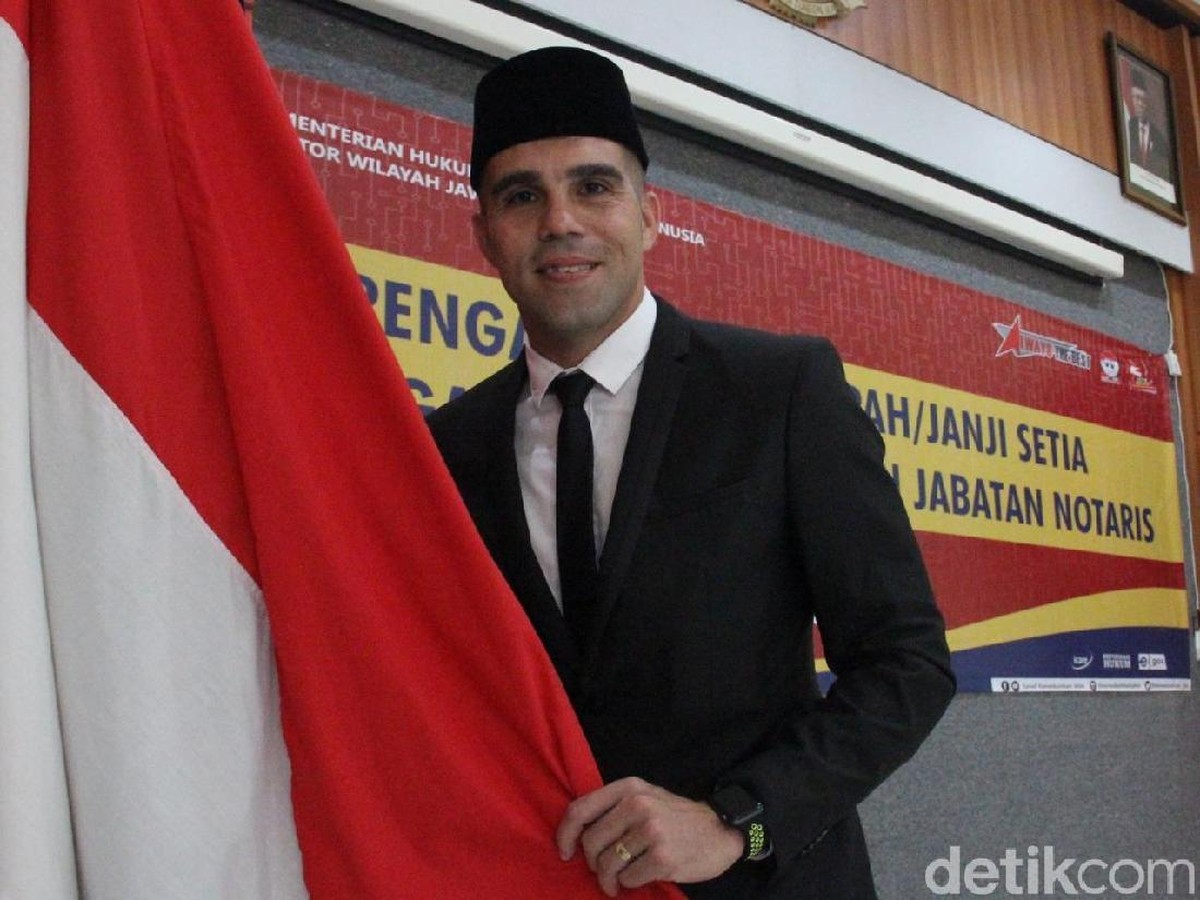 Beltrame tegaskan ingin bertahan di Persib Bandung. Foto: Amir Baihaqi
