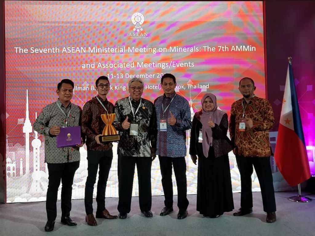 Kembangkan Mineral Berkelanjutan, Antam Raih Penghargaan di Thailand Kembangkan Mineral Berkelanjutan, Antam Raih Penghargaan di Thailand