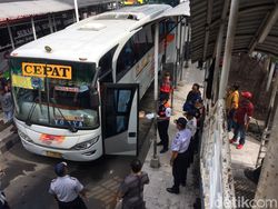 Jelang Nataru, 6 Bus Tak Layak Jalan Dikeluarkan dari Terminal Purabaya