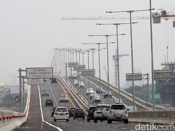 Ada Kecelakaan dan Macet, Tol Layang Cikampek Ditutup Sementara