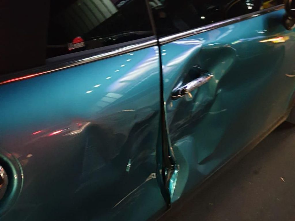 Mini Cooper-nya Ditabrak, Said Didu Berencana Tuntut Perusahaan Pemilik Truk Mini Cooper-nya Ditabrak, Said Didu Berencana Tuntut Perusahaan Pemilik Truk