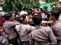 Lagi, Sidang Kasus Pembunuhan di Banyuwangi Berlangsung Kisruh