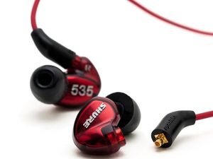 Ear Monitor Bagi Drummer, Penting Nggak Sih?