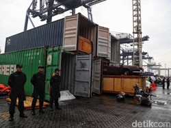 Modus Impor Barang China yang Bikin Produk RI Keok