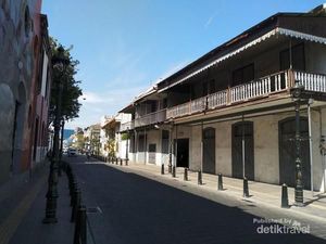 Tua Tak Menua Malah Makin Memesona, Little Netherland Semarang