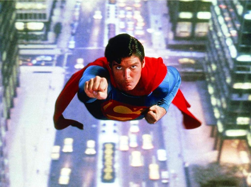 Jubah Superman Christopher Reeve Dilelang Seharga Rp 2,7 M Jubah Superman Christopher Reeve Dilelang Seharga Rp 2,7 M