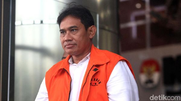 Tiba di KPK, I Kadek Kertha Laksana Membisu