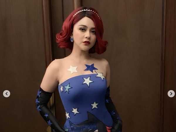 Gaya Jenita Janet yang Sebentar Lagi Jadi Janda