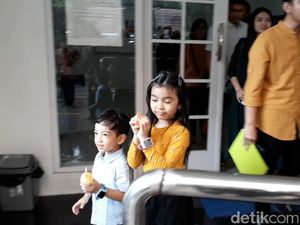 Hore! Rapor Sekolah Jan Ethes Dapat Penghargaan Star Student Hore! Rapor Sekolah Jan Ethes Dapat Penghargaan Star Student