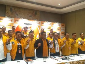 Kubu Wiranto Mau Bikin Munaslub Tandingan, OSO Bicara Partai Politik Resmi Kubu Wiranto Mau Bikin Munaslub Tandingan, OSO Bicara Partai Politik Resmi