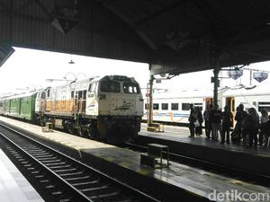 Daop 2 Bandung Mulai Operasikan KA Reguler Jarak Jauh Daop 2 Bandung Mulai Operasikan KA Reguler Jarak Jauh