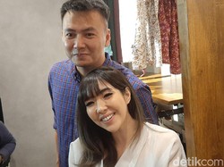 Bukan Hotel Mewah, Gisel-Wijin Rayakan Valentine di Warung Pinggir Jalan