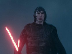 Sisi Gelap Kylo Ren Bikin Mike Lewis Penasaran