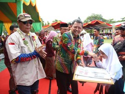 Beri Layanan Sosial, Tim Ekspedisi Kemensos Susuri Kalsel Bantu Warga