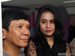 Ginanjar Berbagi dengan Korban Banjir Lewat Sang Adik