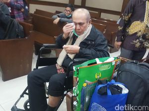 Kivlan Tuding Rekayasa, Wiranto Respons dengan Tanda Tanya Kivlan Tuding Rekayasa, Wiranto Respons dengan Tanda Tanya