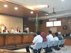 Jaksa Bongkar Kongkalikong Proyek Jembatan Cisinga Tasik Senilai Rp 4,2 M Jaksa Bongkar Kongkalikong Proyek Jembatan Cisinga Tasik Senilai Rp 4,2 M
