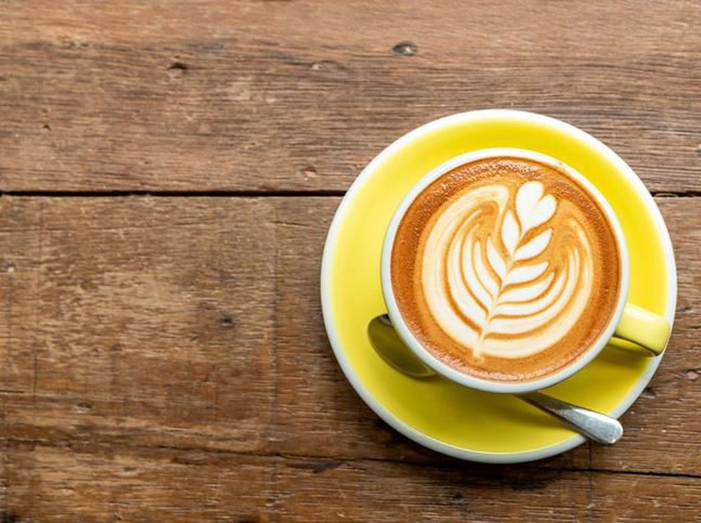 4 Cara Membuat Latte Art Tanpa Mesin Espresso di Rumah 4 Cara Membuat Latte Art Tanpa Mesin Espresso di Rumah