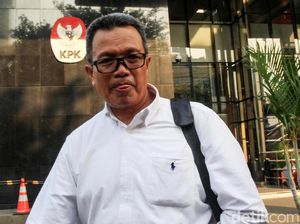 Tak Ditahan KPK, Begini Ekspresi Eks Pejabat Waskita Karya