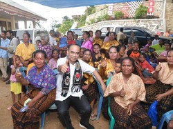 Wamendes PDTT Pantau Pemanfaatan Dana Desa di Kabupaten Ende